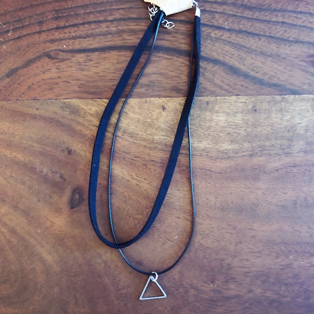 Black suede & silver triangle layered necklace - Picture 1 of 7